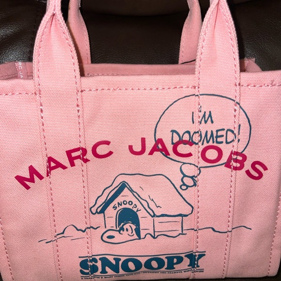 Marc Jacobs Pink Snoopy Tote Bag - Picture 6 of 6
